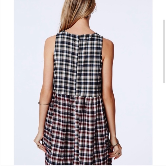 Missguided Mini Dress - Picture 7 of 8